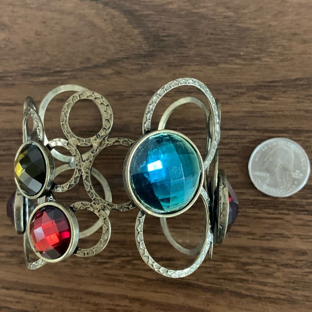 Cuff bracelet - Picture 6 of 8